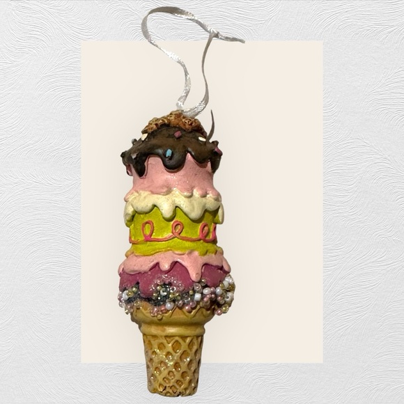 Dreamin' of Ice Cream Cone 3 Scoops Christmas Ornament Sweet Treats - Picture 3 of 6